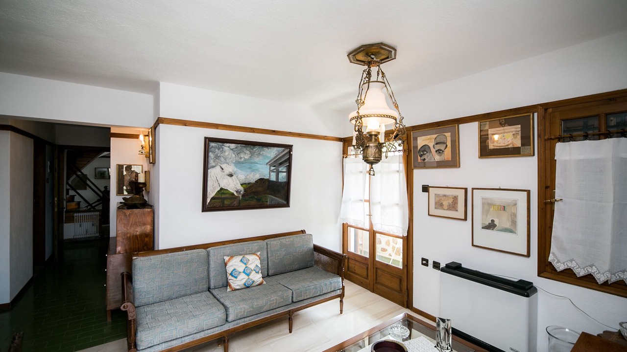 Photo of Livingroom in Milies