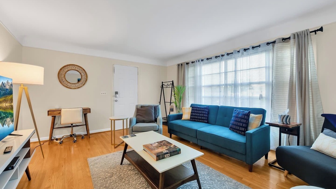 Photo of Bedroom in Grosse Pointe