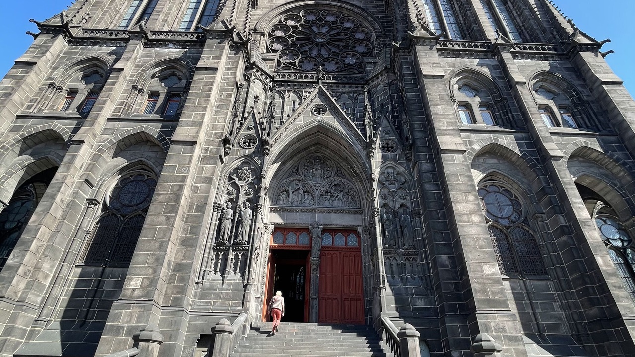 Photo of Others in Clermont Ferrand City Centre