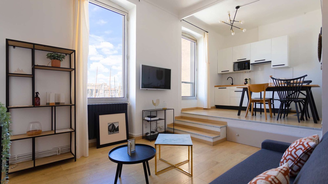Photo of Livingroom in Opera