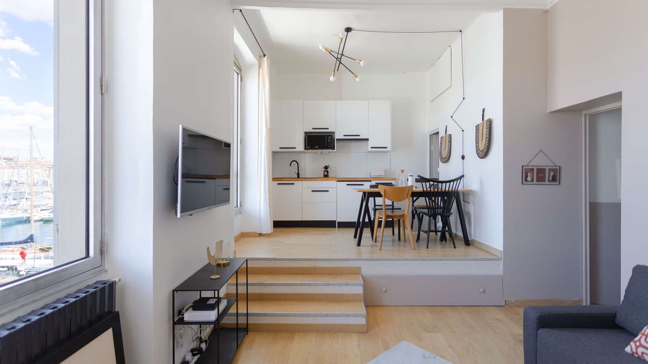 Photo of Livingroom in Opera