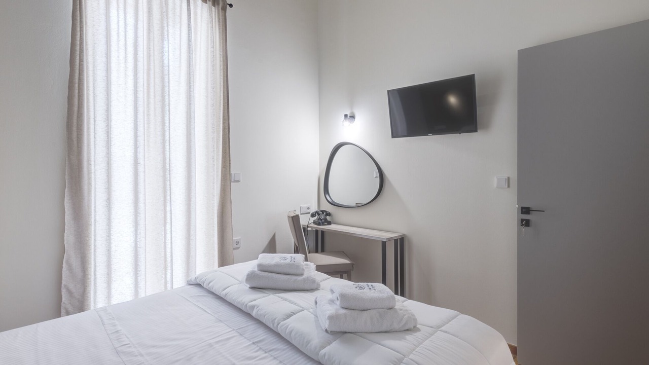 Photo of Bedroom in Ermoupoli
