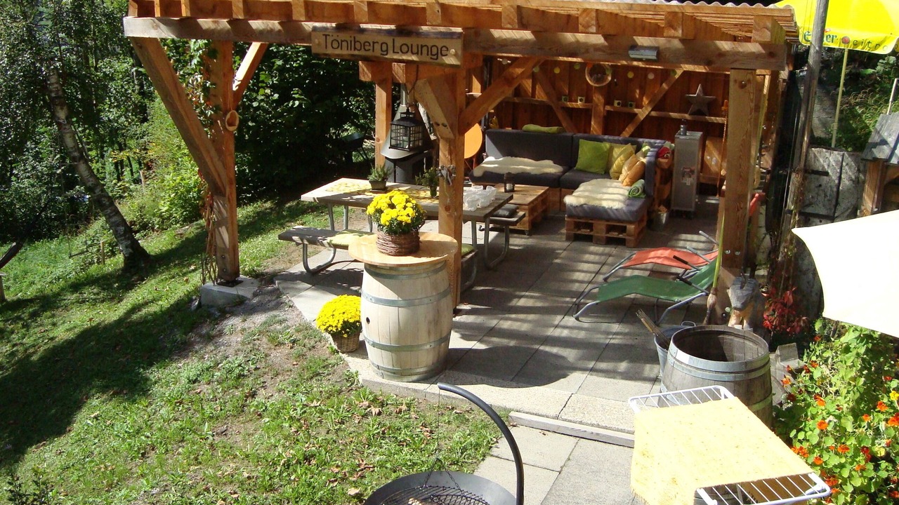 Photo of Outdoor in Elm