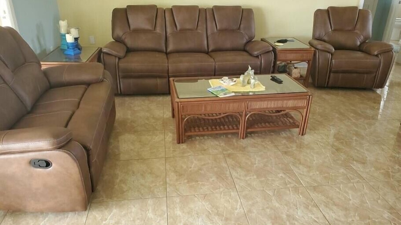 Photo of Livingroom in Estate Prosperity West