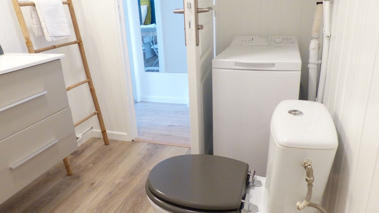 Photo of Bathroom in Faubourg-Raines
