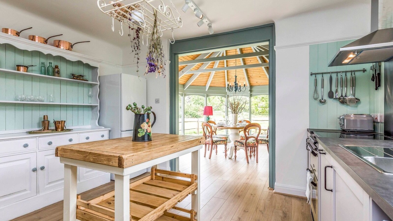 Photo of Kitchen in Birdham