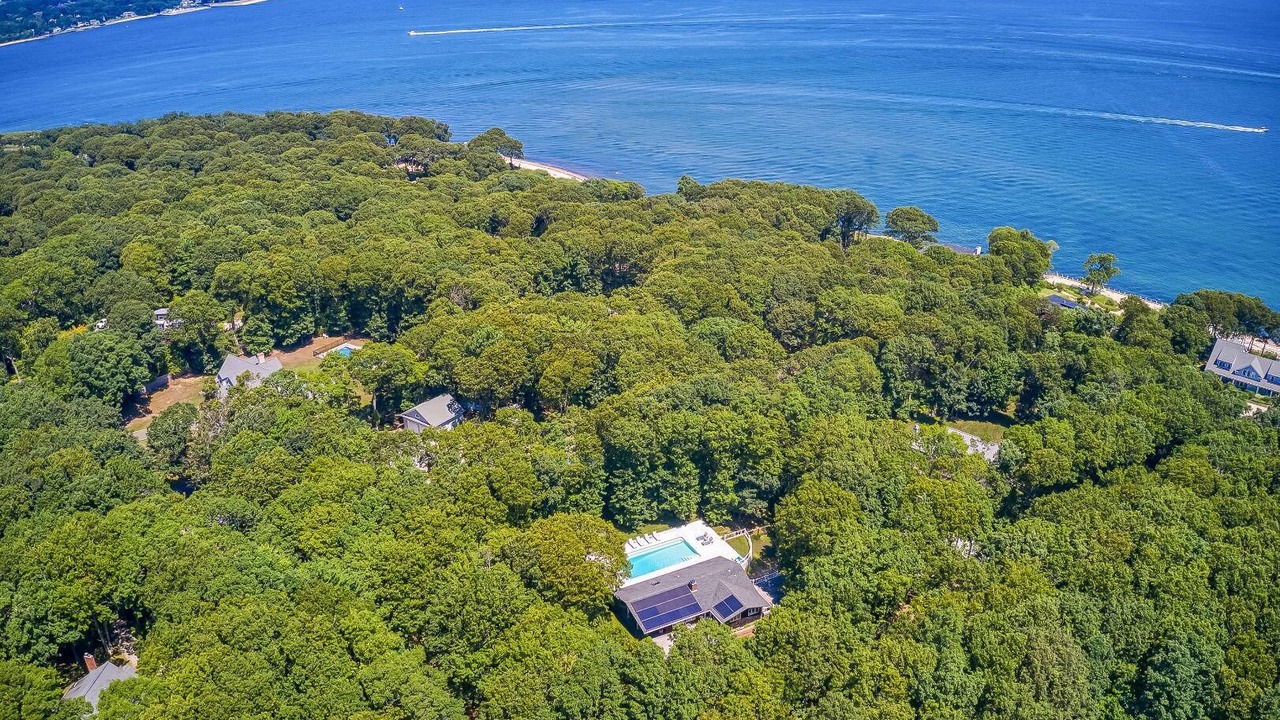 Photo of Outdoor in Hay Beach