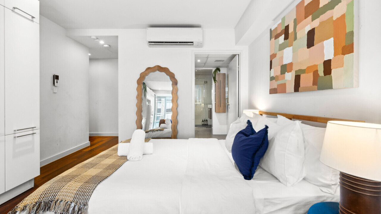 Photo of Bedroom in Woolloomooloo