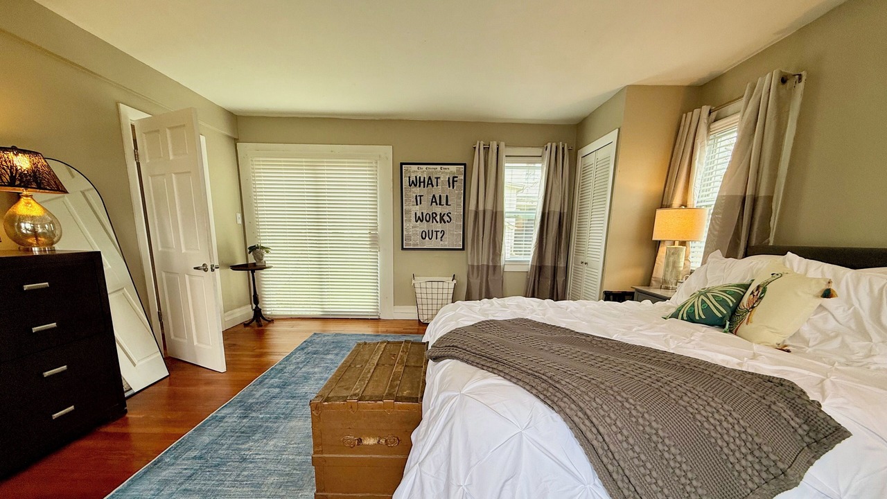 Photo of Bedroom in Dayville