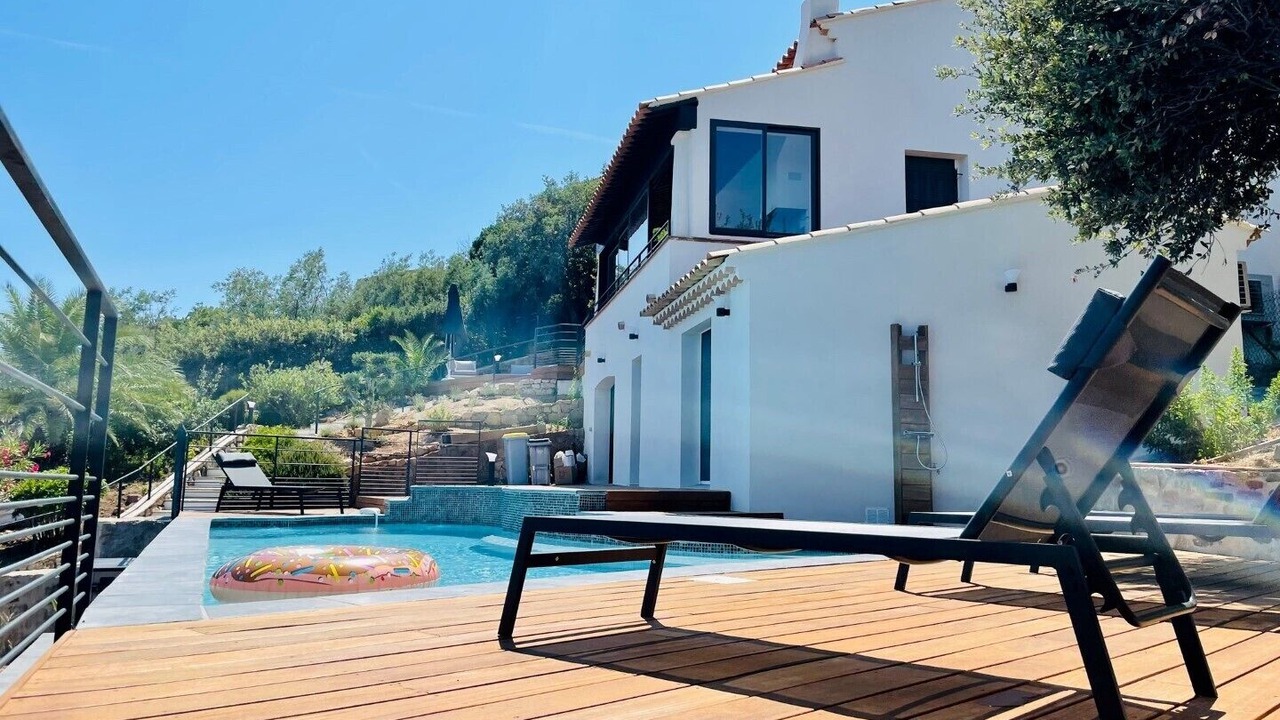 Photo of Outdoor in Antheor