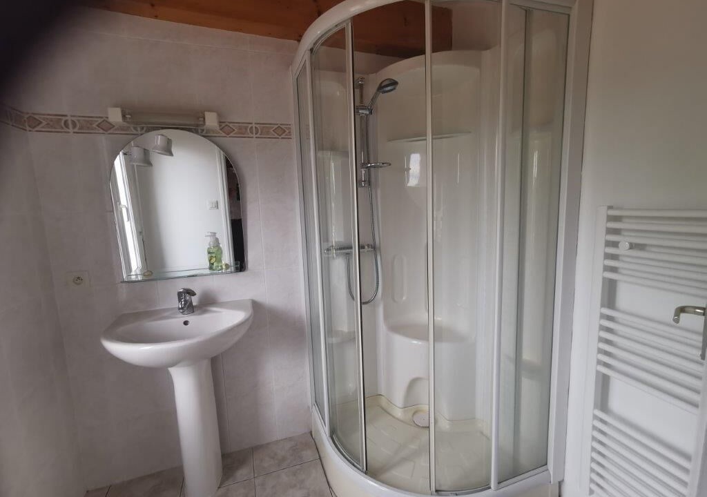 Photo of Bathroom in Vains