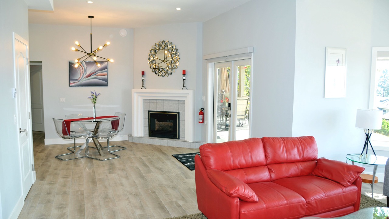 Photo of Livingroom in Central Okanagan