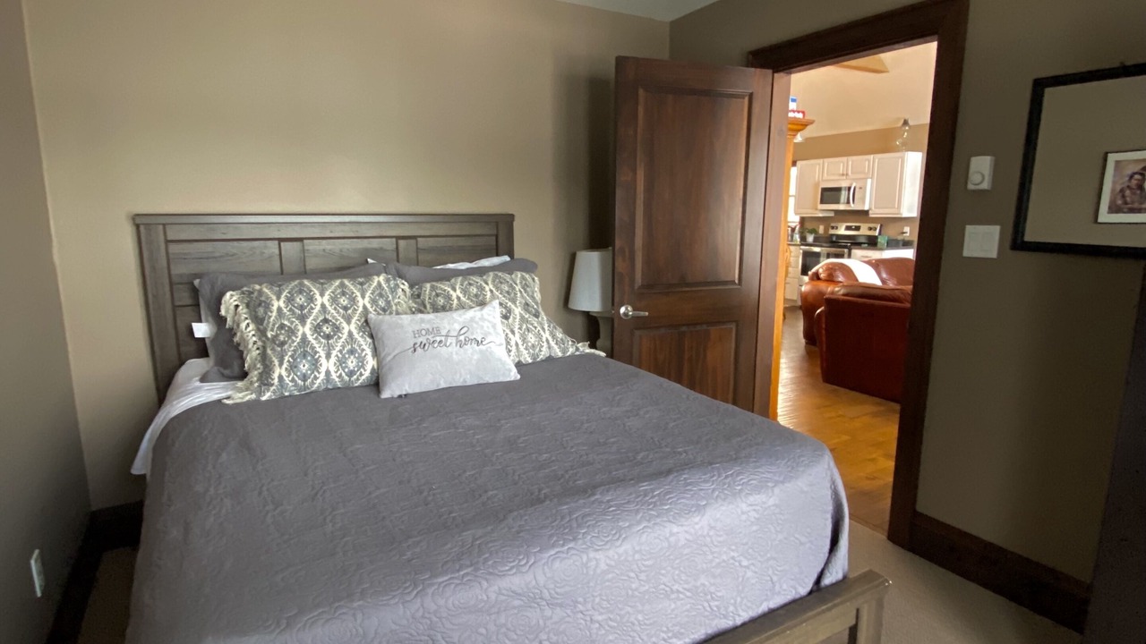 Photo of Bedroom in Utterson