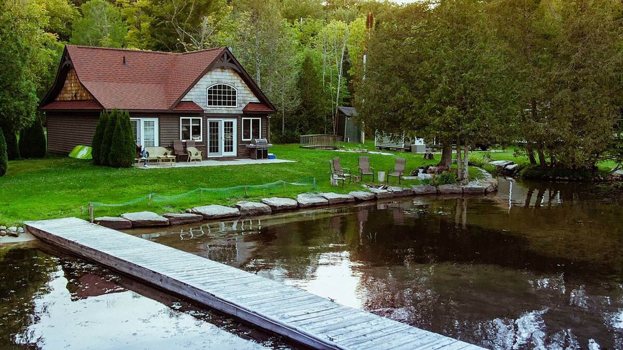 Photo of Outdoor in Utterson