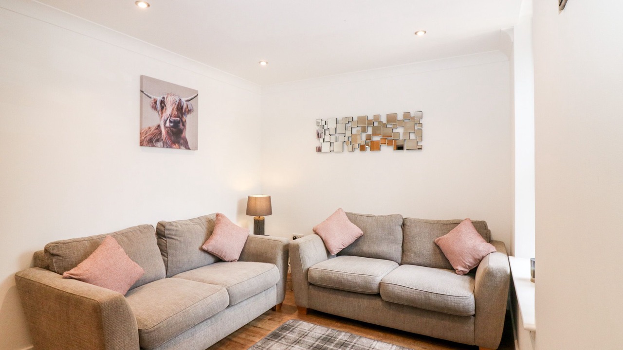 Photo of Livingroom in Keith