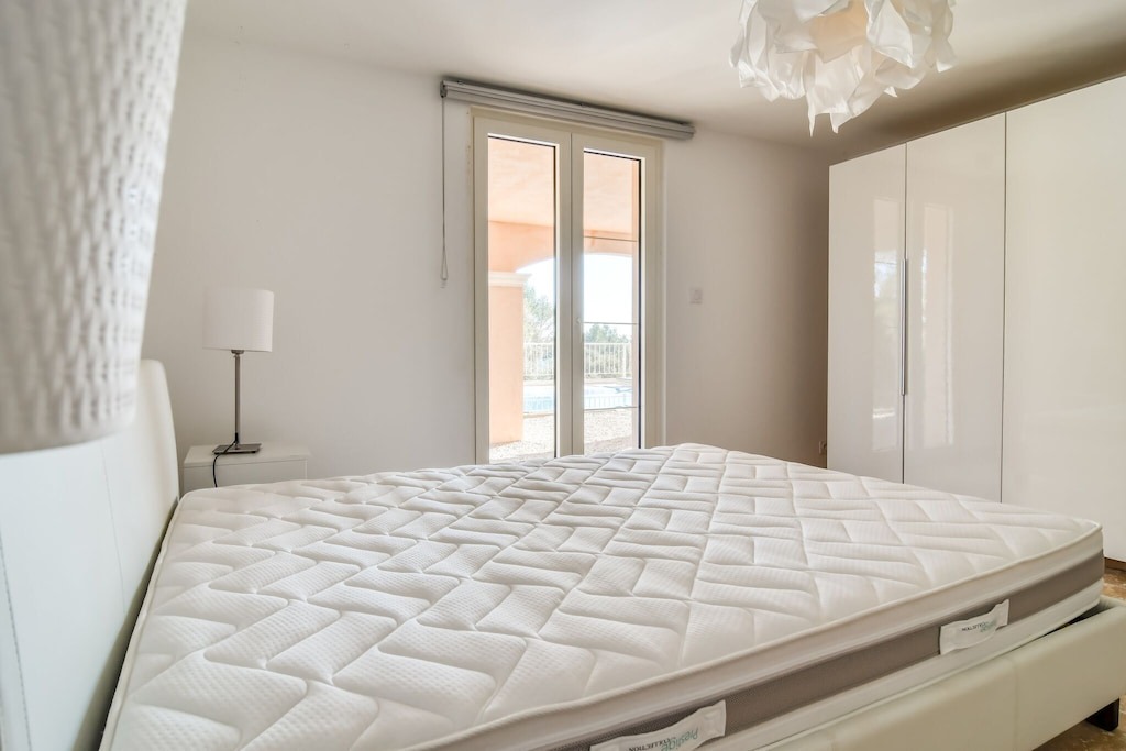 Photo of Bedroom in Le Cannet-des-Maures