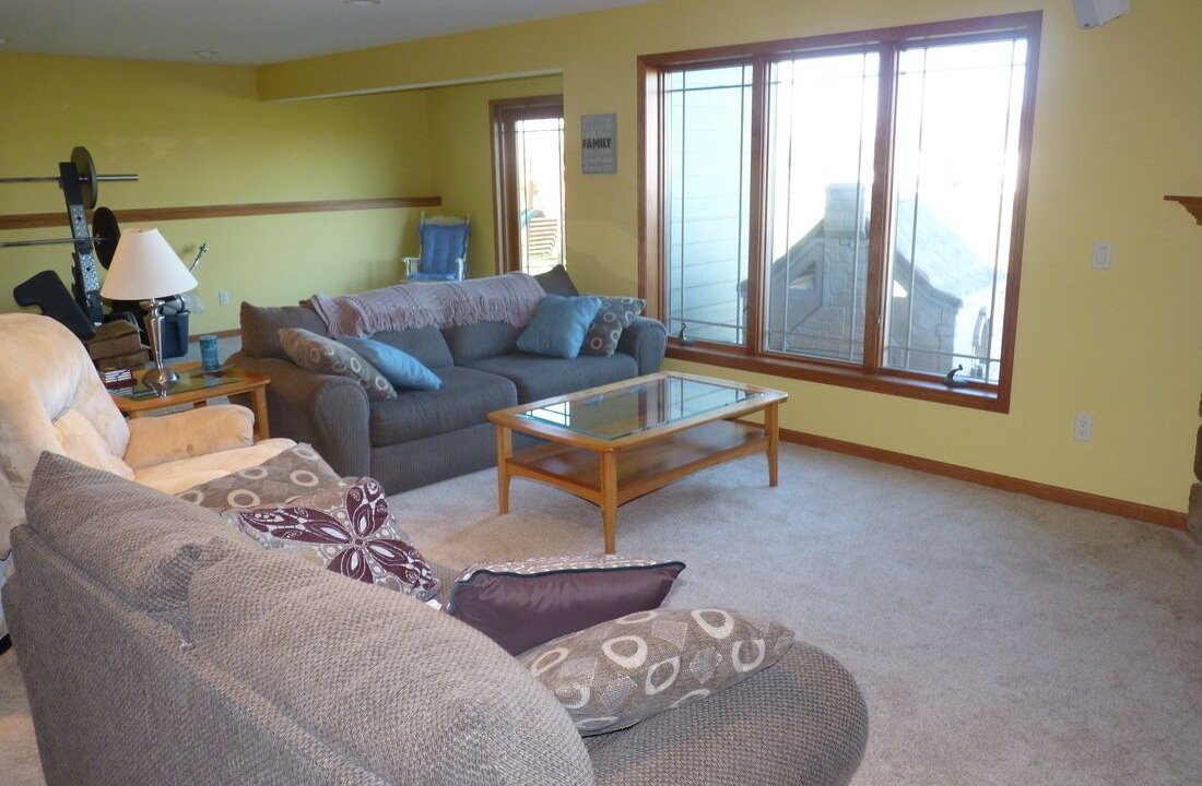Photo of Livingroom in Cleveland