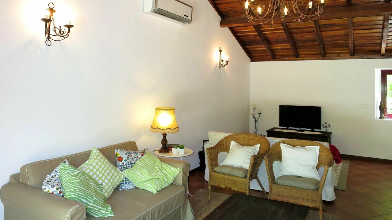 Photo of Bedroom in Cossourado