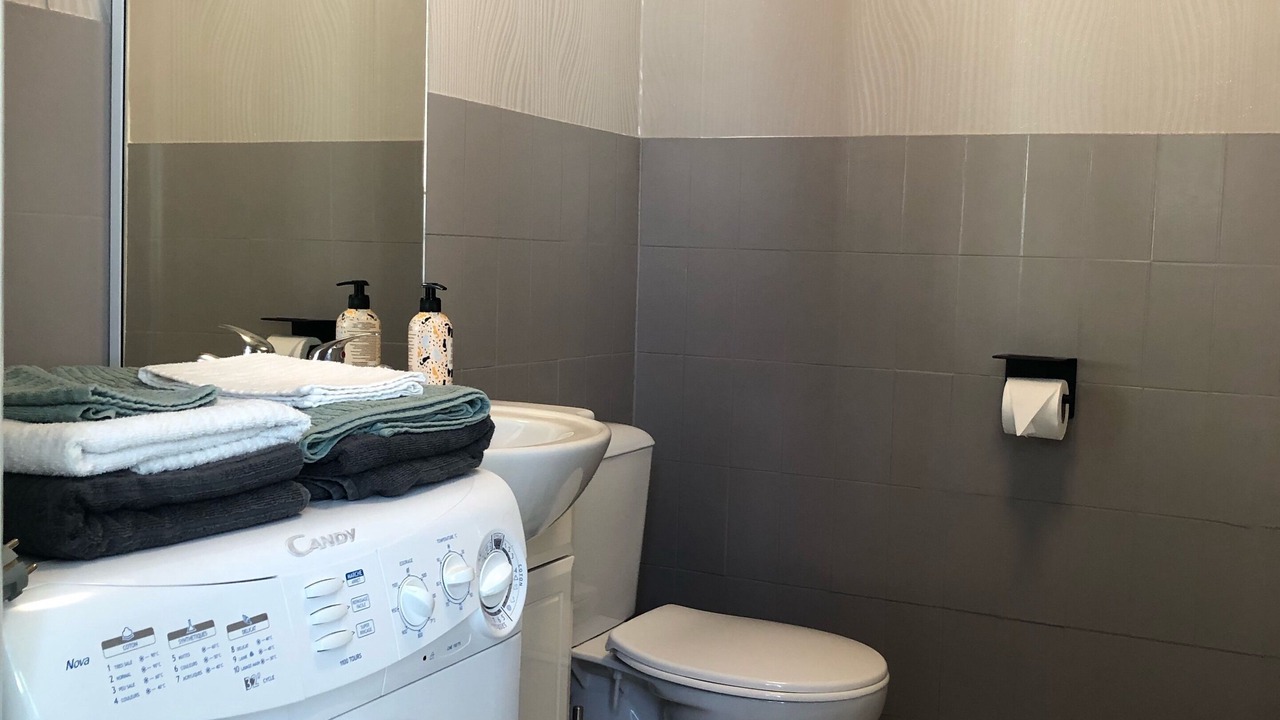 Photo of Bathroom in Ver-sur-Mer