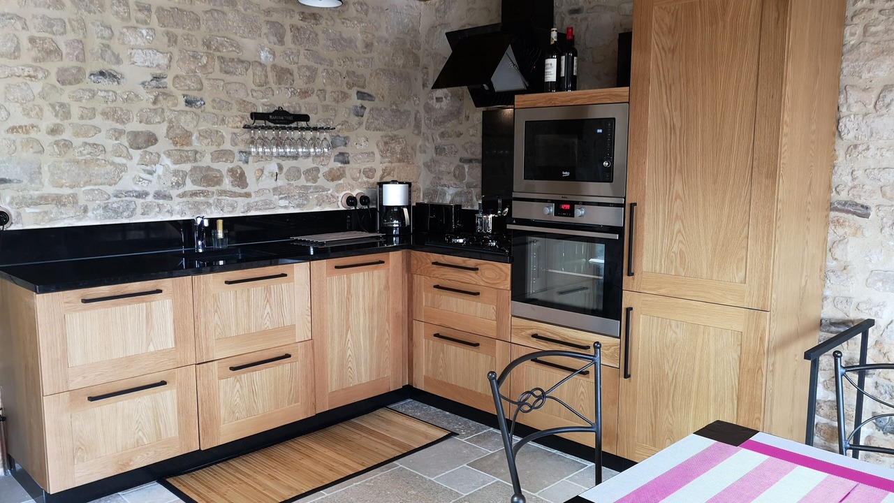 Photo of Kitchen in Sainte-Honorine-des-Pertes