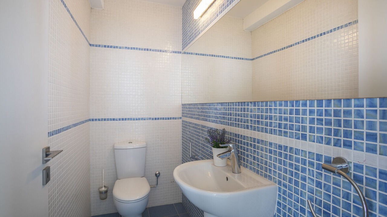 Photo of Bathroom in Pernera
