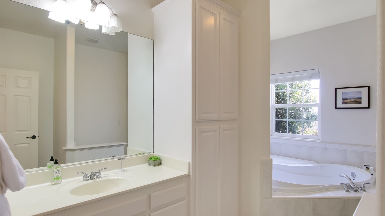 Photo of Bathroom in Lompoc