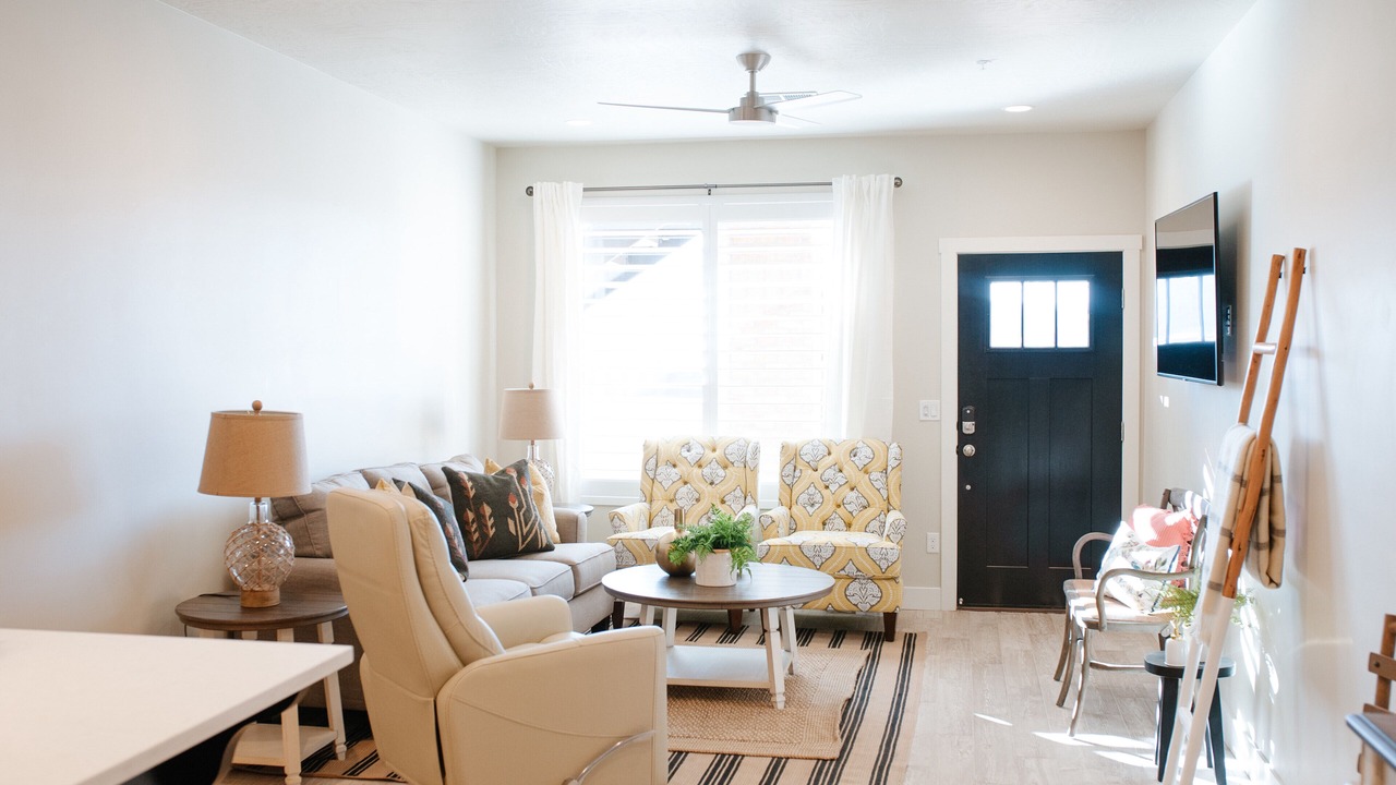 Photo of Livingroom in Washington Fields