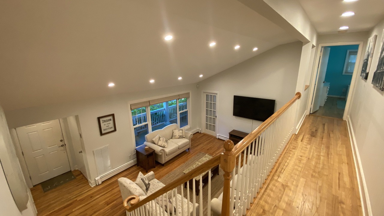 Photo of Bedroom in Wainscott Woods