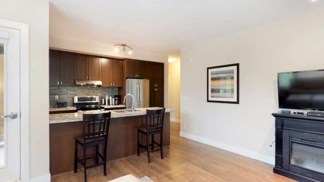 Photo of Kitchen in Harrison Hot Springs
