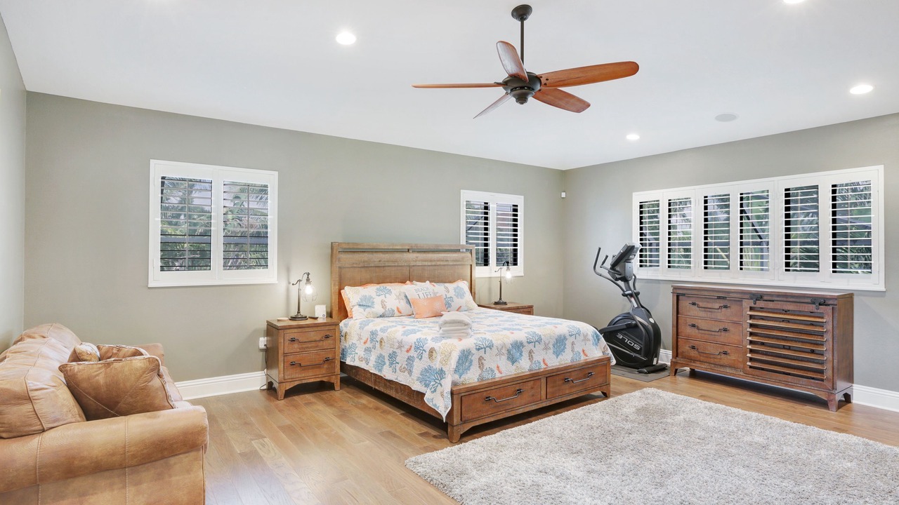 Photo of Bedroom in Bay Isle