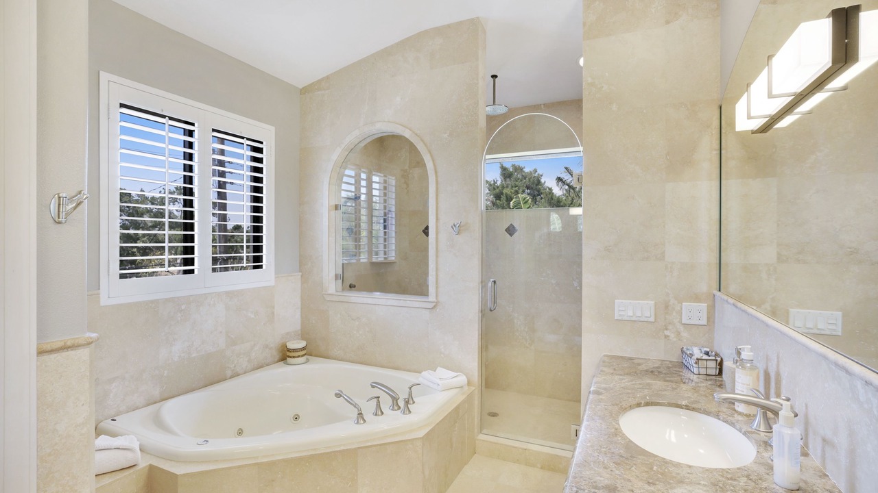 Photo of Bathroom in Bay Isle