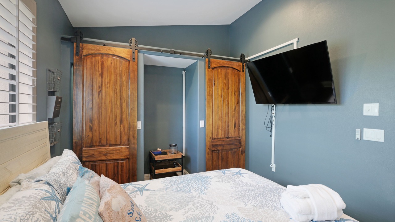 Photo of Bedroom in Bay Isle