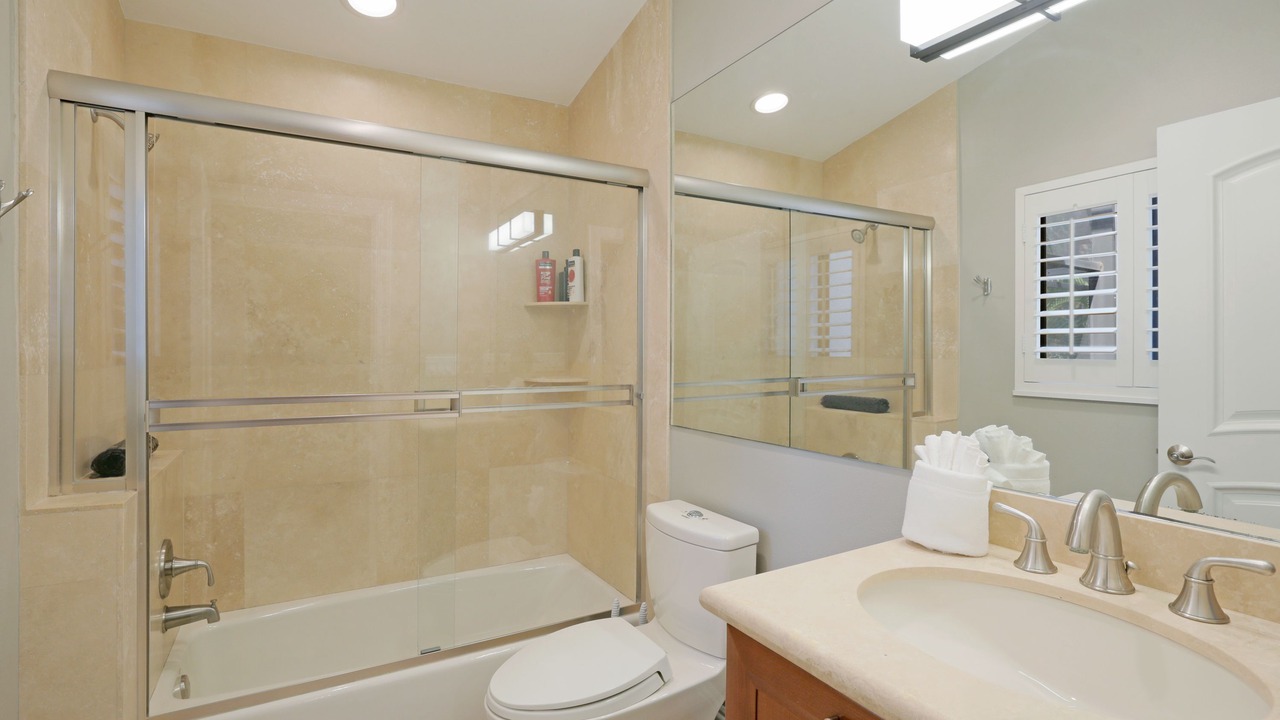 Photo of Bathroom in Bay Isle