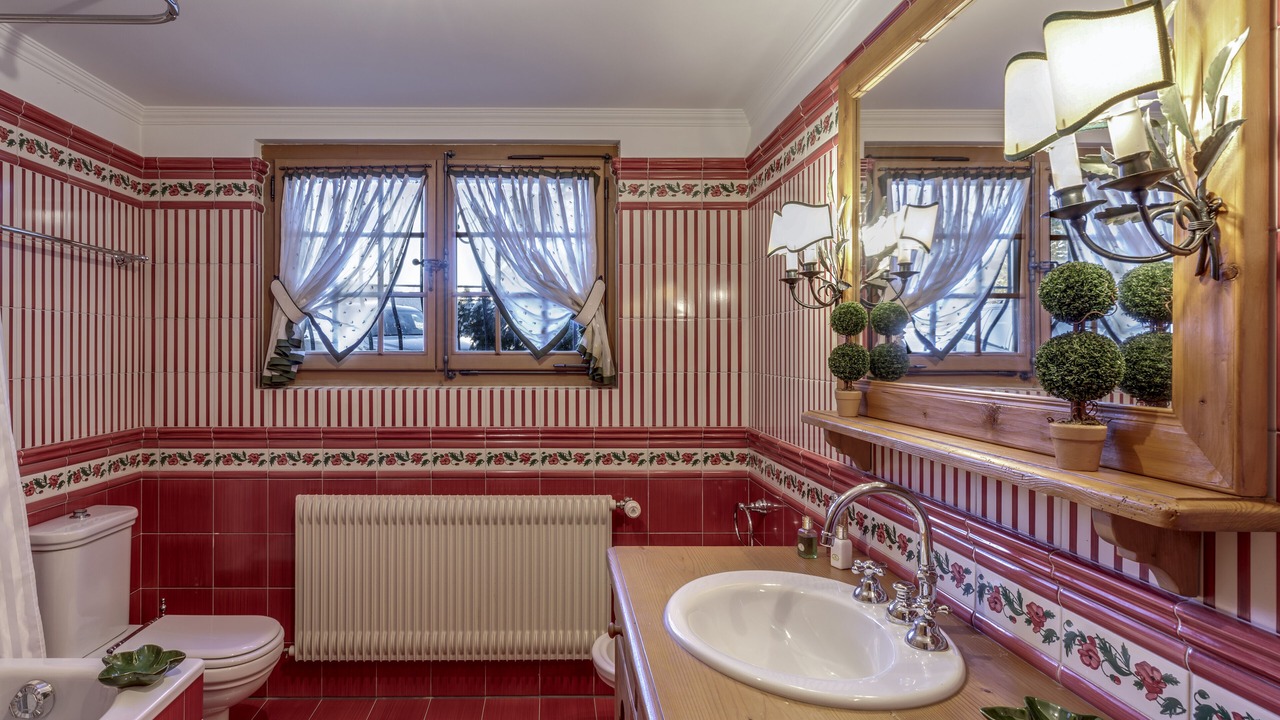 Photo of Bathroom in Gstaad