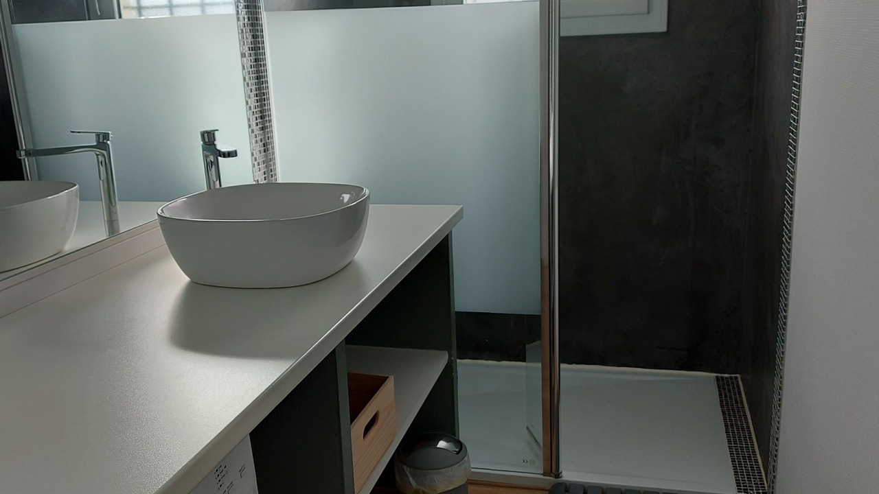 Photo of Bathroom in Brem Sur Mer