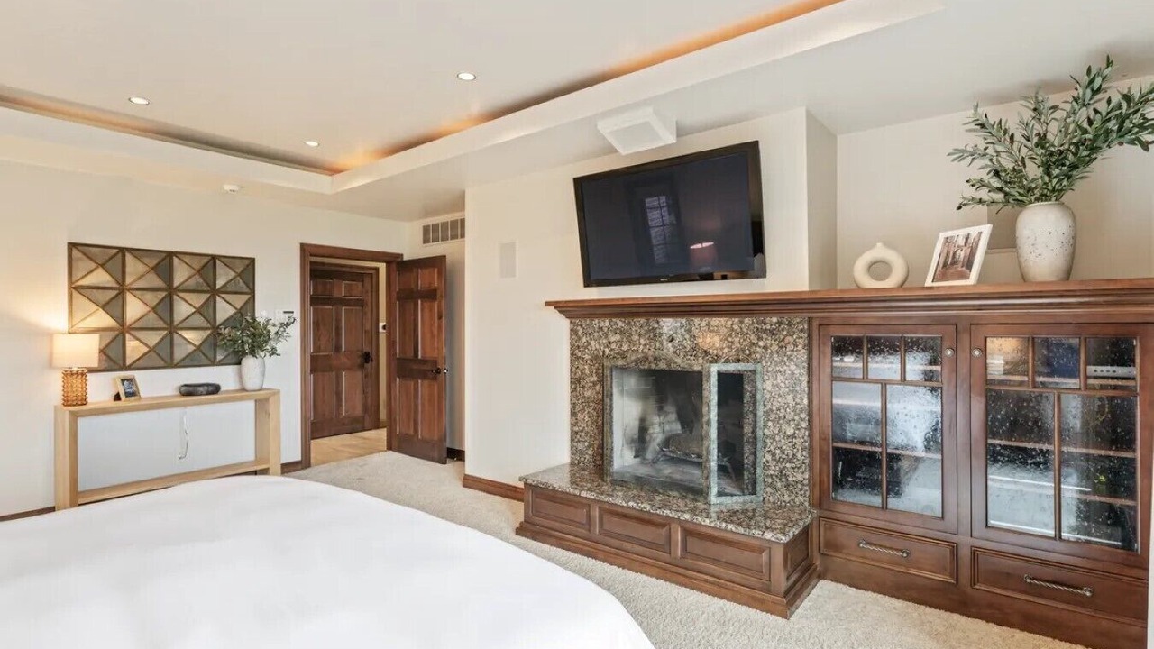 Photo of Bedroom in Newton