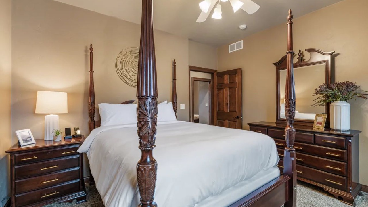 Photo of Bedroom in Newton