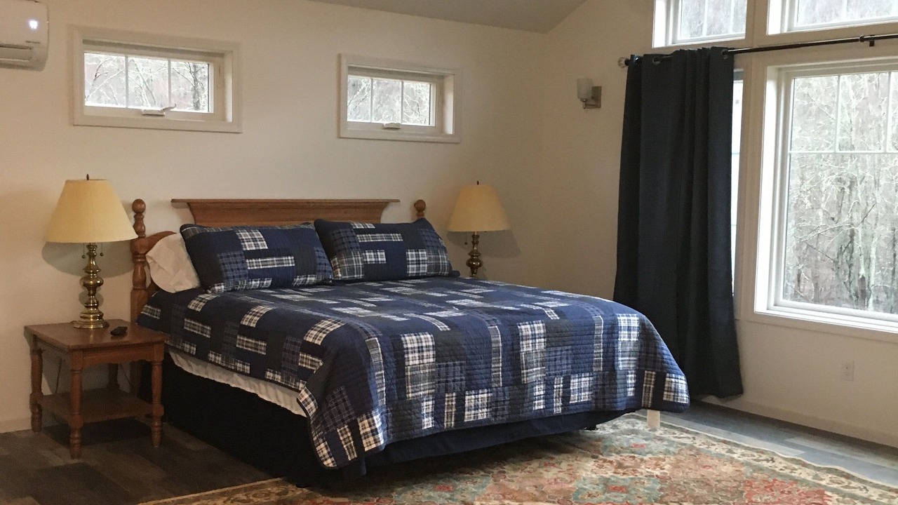 Photo of Bedroom in Plumtree