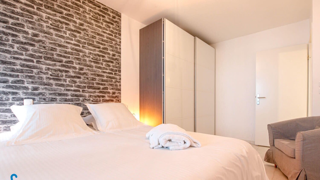 Photo of Bedroom in Bassins a Flot