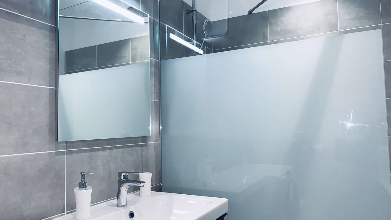 Photo of Bathroom in Avignon City Centre