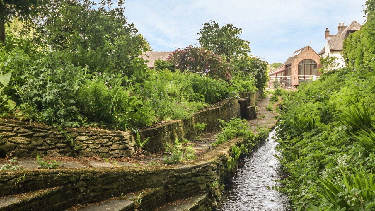 Photo of Outdoor in Warminster