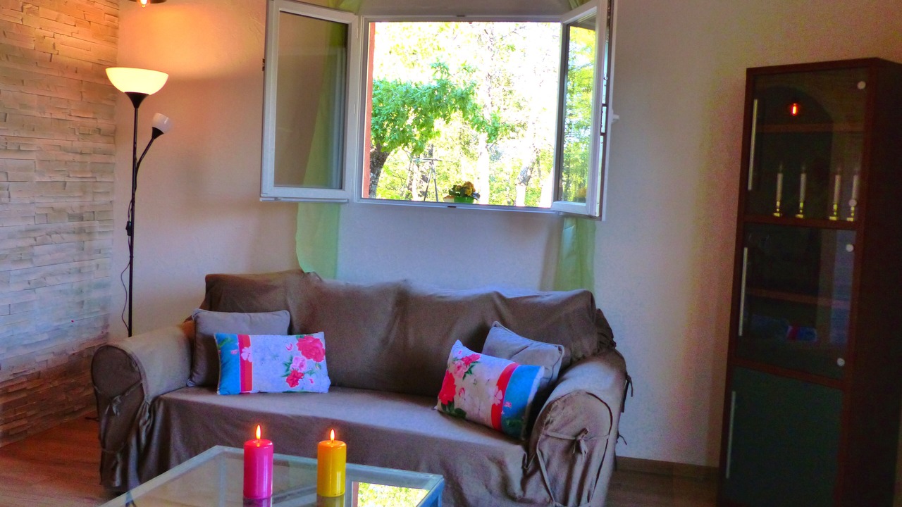 Photo of Livingroom in Saint-Maximin-la-Sainte-Baume