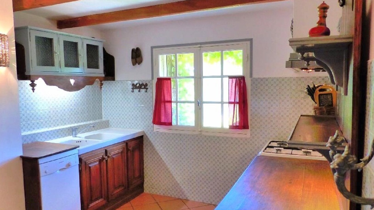 Photo of Kitchen in Saint-Maximin-la-Sainte-Baume