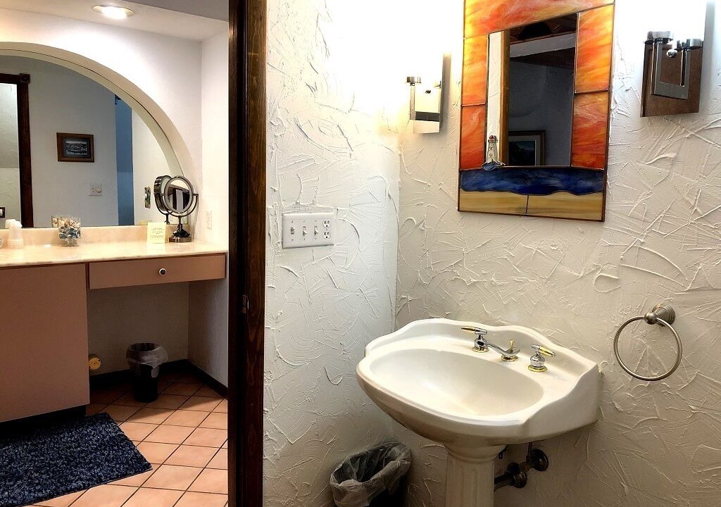 Photo of Bathroom in Mayfield