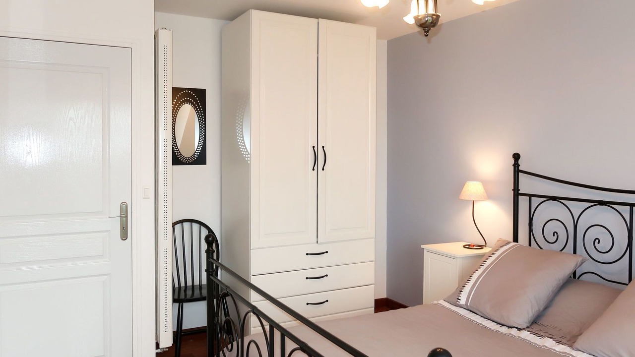 Photo of Bedroom in Saint-Michel-en-Greve