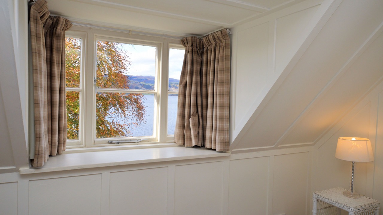 Photo of Bedroom in Cairndow