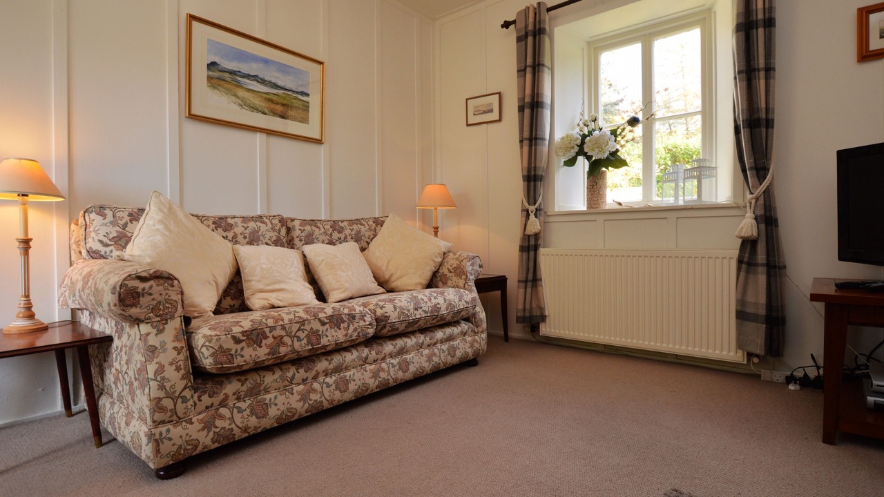 Photo of Livingroom in Cairndow