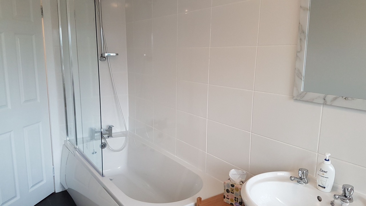 Photo of Bathroom in Longforgan