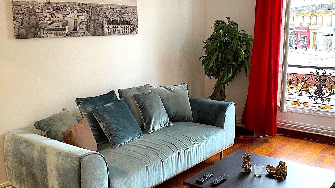 Photo of Bedroom in Latin