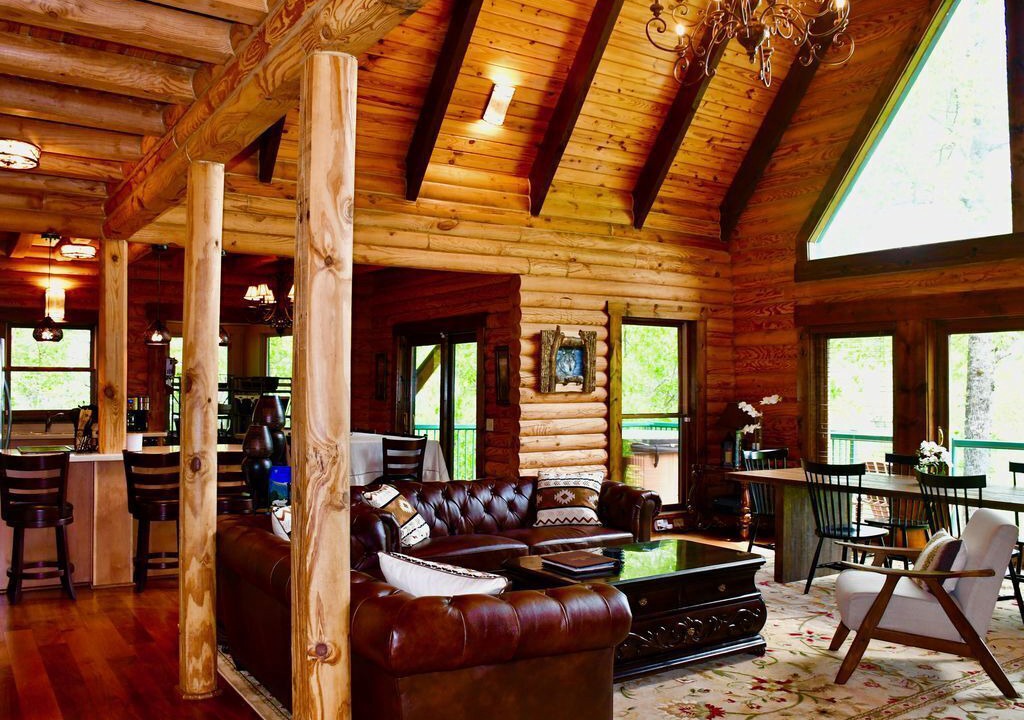 Photo of Livingroom in Lake Lure